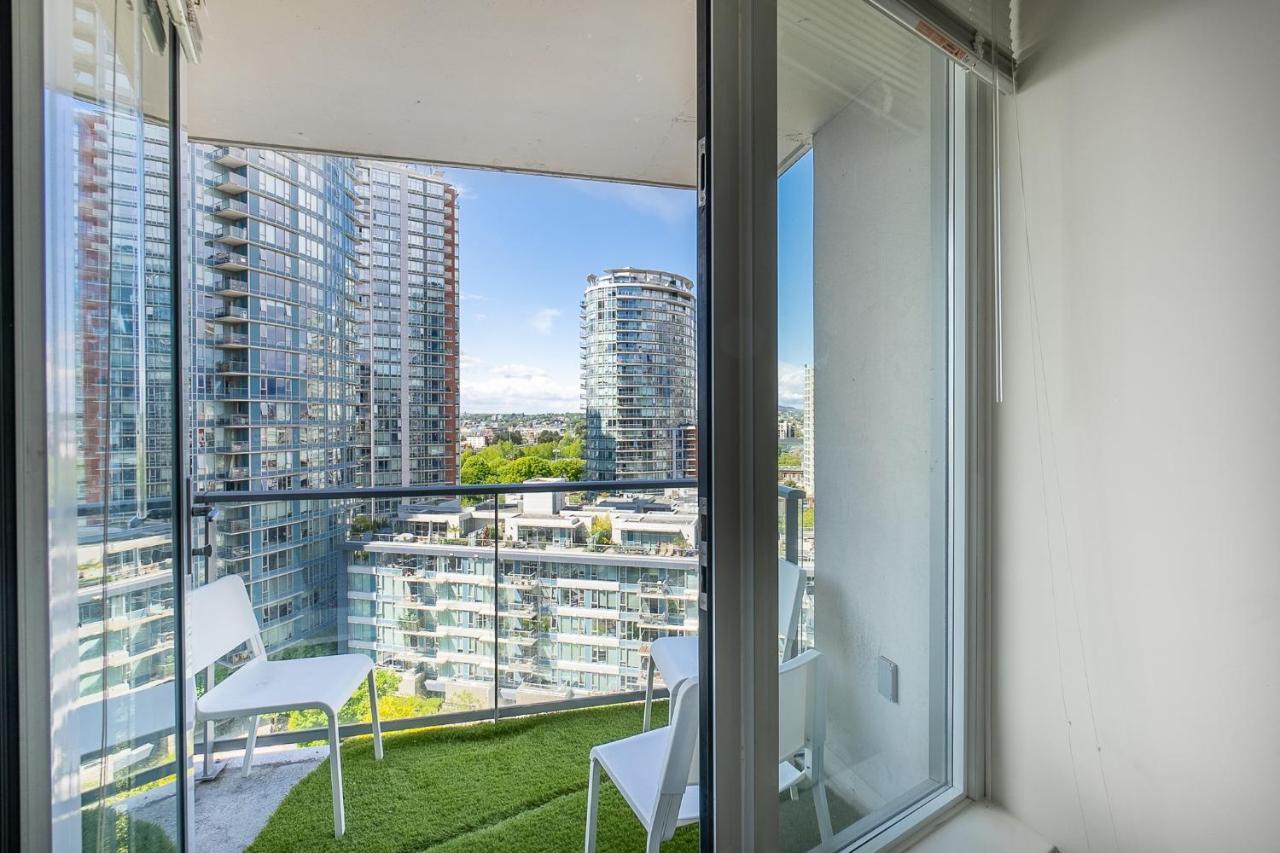 Stunning 2 Bedroom Condo With Downtown Views!!! Vancouver Exterior foto